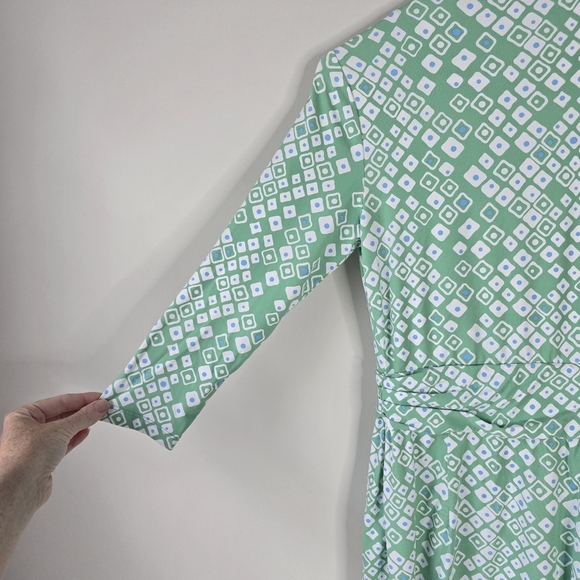 J. McLaughlin Green Geometric Print Faux Wrap Dress Catalina Cloth XS Stretch - Picture 5 of 13